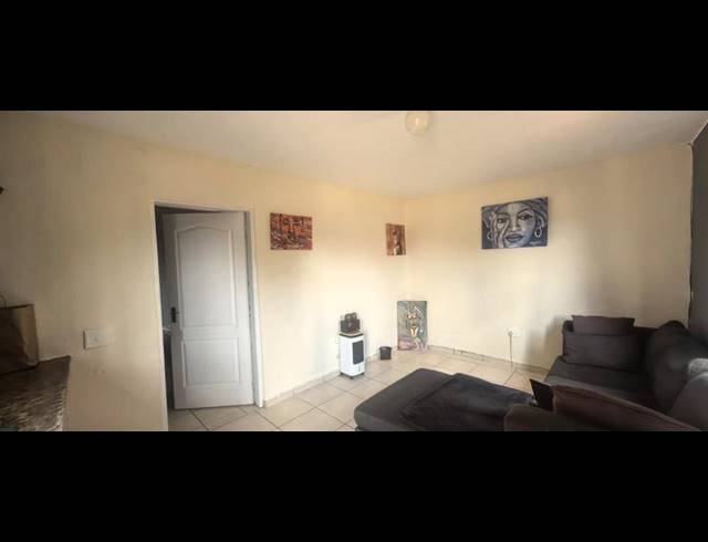 1 BEDROOM PROPERTY TO RENT IN PROTEA GLEN
